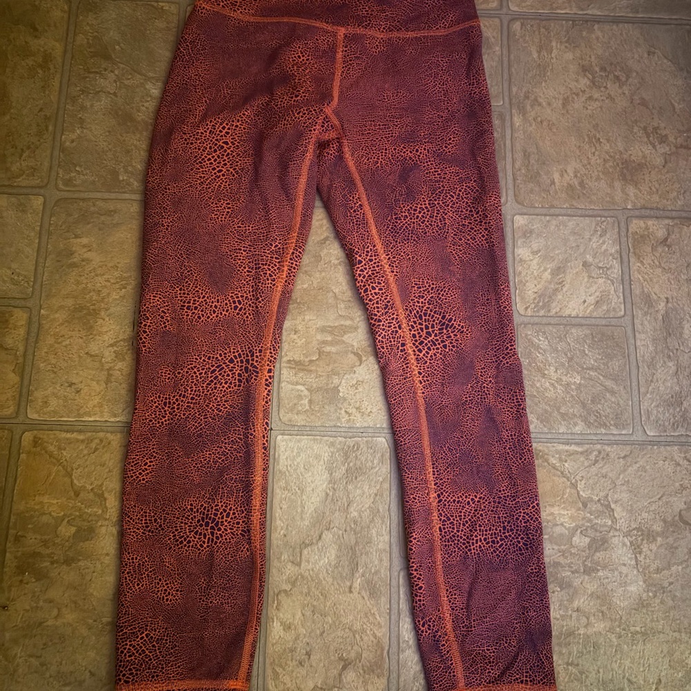 LULULEMON Orange and Red Patterned Leggings